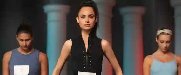 20200714 sofia carson feel the beat papo de cinema 1200