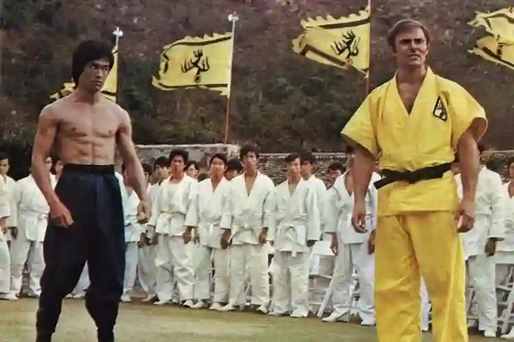 Ator John Saxon morre aos 83 anos 2 20200727 bruce lee junto ao ator e diretor john saxon papo de cinema