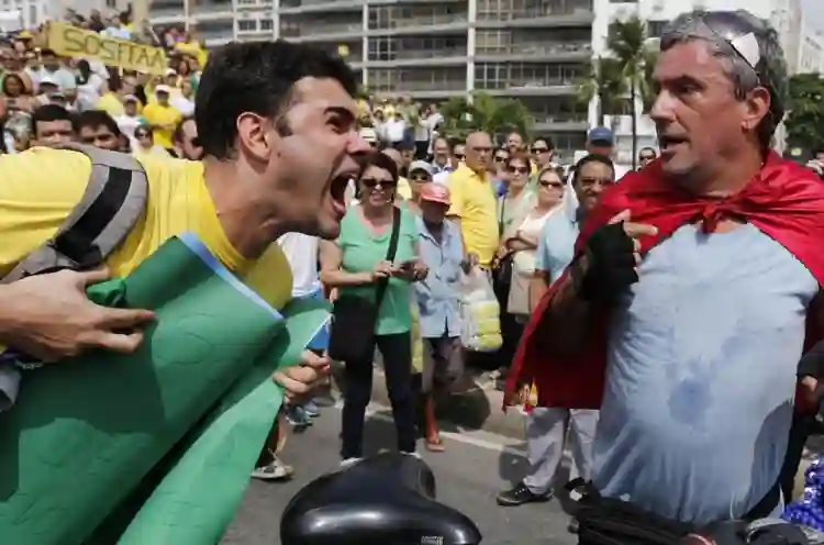 Opinião :: Entre o “lixo” e o “genial” existe um mundo 2 20200729 polarizao papo de cinema