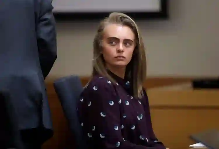 The Girl From Plainville :: Elle Fanning estrelará minissérie sobre polêmico caso envolvendo suicídio 2 20200810 michelle carter papo de cinema