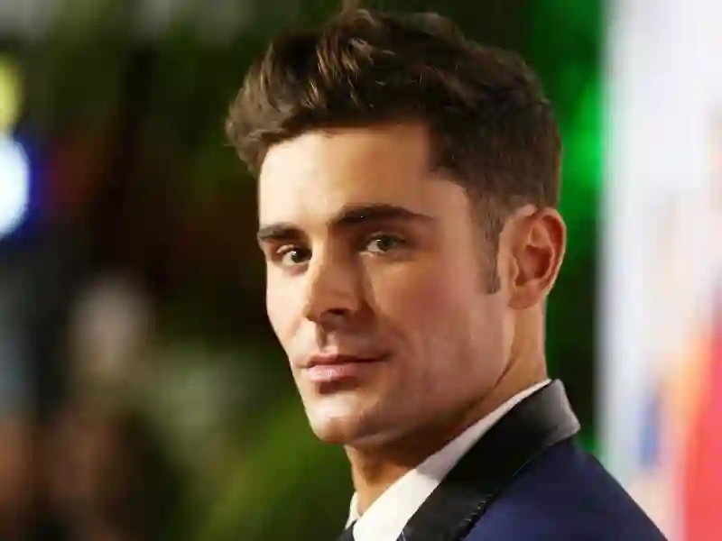 20200811 zac efron papo de cinema 800