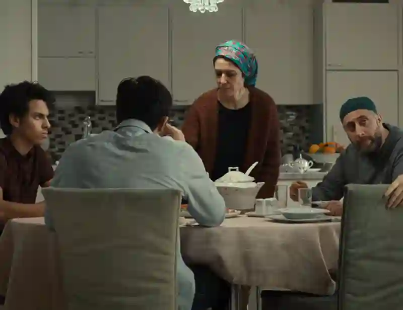 Al-Shafaq: Quando o Céu se Divide 2 20201008 al shafaq quando o ceu se divide papo de cinema 800