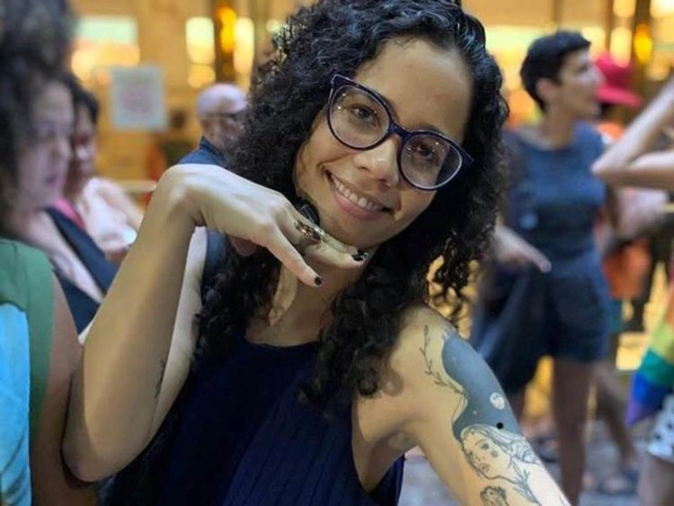 Home 150 Confira nosso papo de cinema com a diretora Letícia Simões sobre seu mais novo filme, que chega aos cinemas nesta quinta.