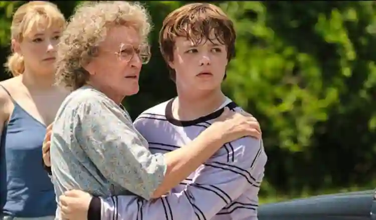 Glenn Close :: Atriz comenta mudança de “personalidade” do vice-presidente dos EUA 2 Glenn Close em Era Uma Vez Um Sonho (2020)