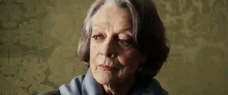 Maggie Smith, estrela de Harry Potter e Downton Abbey, morre aos 89 anos 5 Maggie Smith