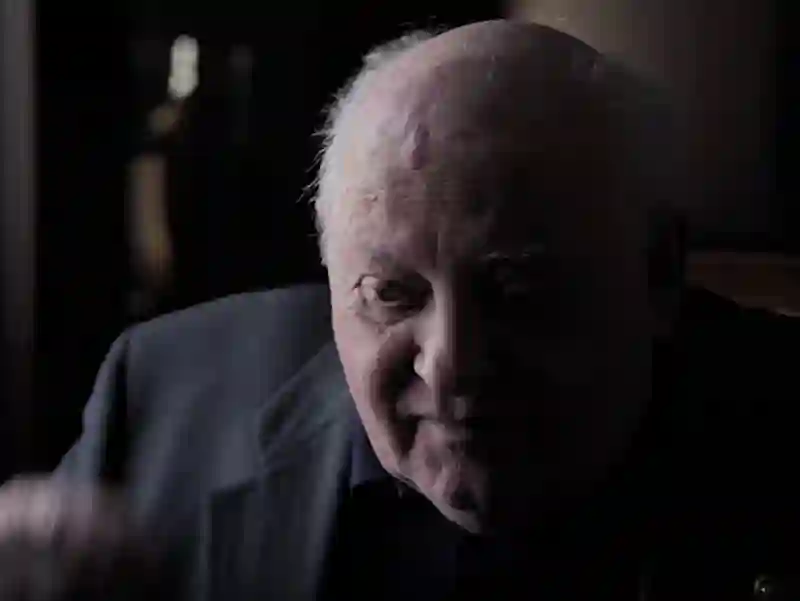 20210407 gorbachev ceu papo de cinema 800