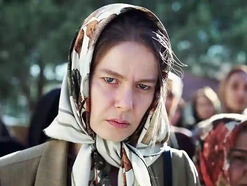 Fatma :: T01 4 20210426 fatma papo de cinema 800 t1