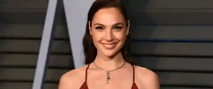 Gal Gadot é confirmada no romance fantástico Meet Me In Another Life 2 20210428 gal gadot papo de cinema 750
