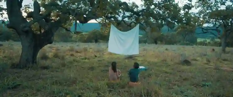 Mostra Curta Vazantes 2021 :: Quando crianças descobrem a arte e a memória 2 20210604 4 bilhoes de infinitos papo de cinema 750