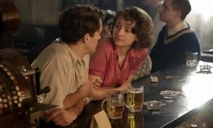 20210616 traidos pela guerra casal papo de cinema e1623892033670