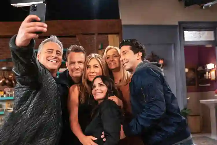 20210707 friends reunion papo de cinema