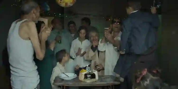 Festival de Cannes 2021 :: Filme egípcio vence a Semana da Crítica 2 20210714 feathers papo de cinema e1626289836511