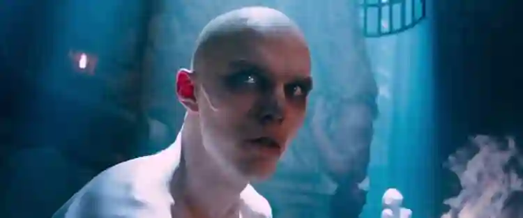 Renfield :: Nicholas Hoult é contratado para filme de terror inspirado em Drácula 2 20210804 nicholas hoult papo de cinema 1200 1