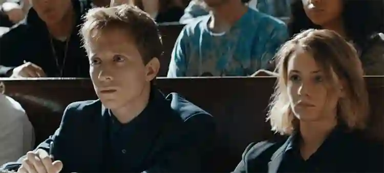 20210830 incursao alienigena papo de cinema 2