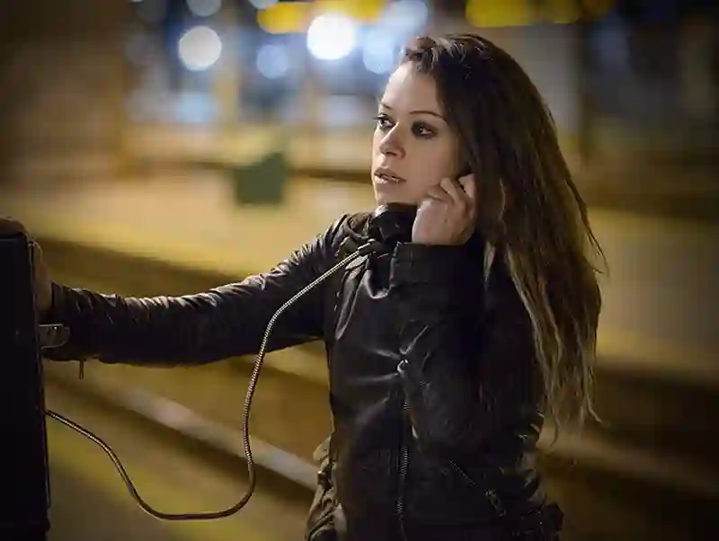20210913 orphan black papo de cinema 800 t1