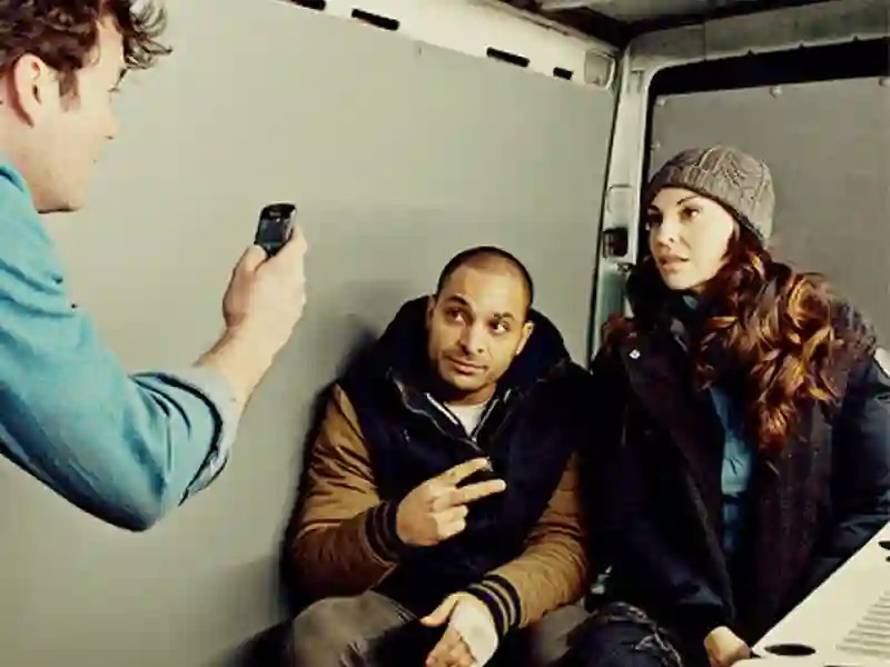 20210914 orphan black papo de cinema 800 t02