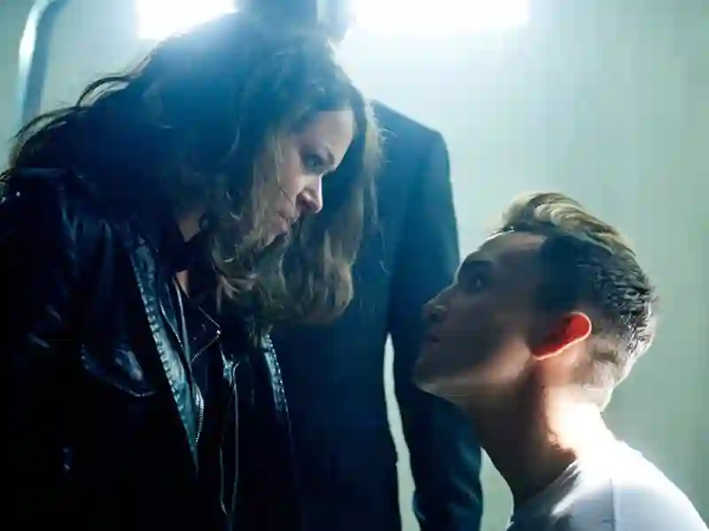 20210915 orphan black papo de cinema 800 t03