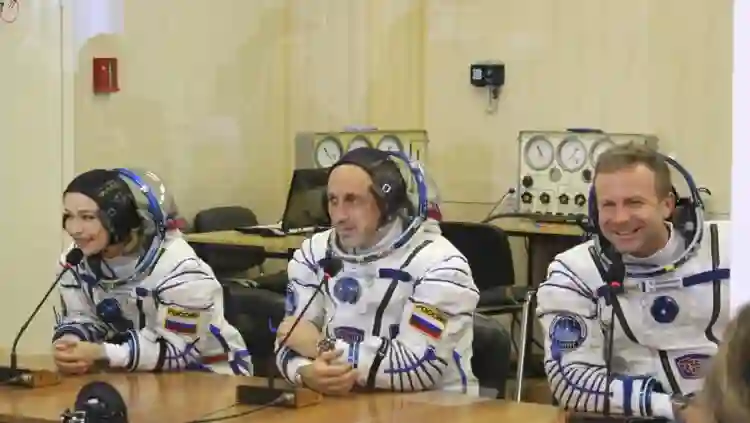 Cineasta e atriz russos chegam à Estação Espacial Internacional para rodar filme 2 20211005 o desafio papo de cinema 2