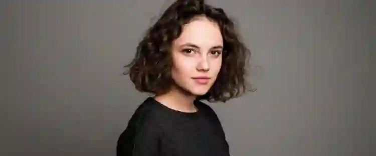 Na Ponta :: "Para o cinema russo, é fundamental que as obras saiam do país", defende Stasya Miloslavskaya 2 20211006 stasya miloslavskaya papo de cinema 1200