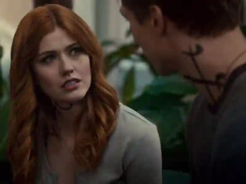 20211027 shadowhunters the mortal instruments papo de cinema 800 t02
