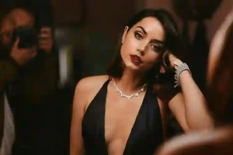 20211029 ana de armas papo de cinema