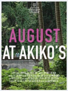 Agosto na Casa da Akiko