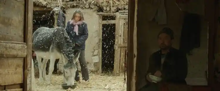 20220210 return to dust papo de cinema 1 e1644736927798