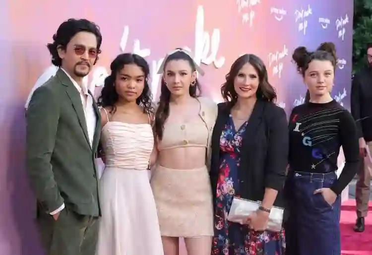 Não Me Diga Adeus :: “A relação entre pai e filha é, para mim, uma das mais importantes”, afirma Hannah Marks 2 20220716 dont make me go hannah marks elenco papo de cinema