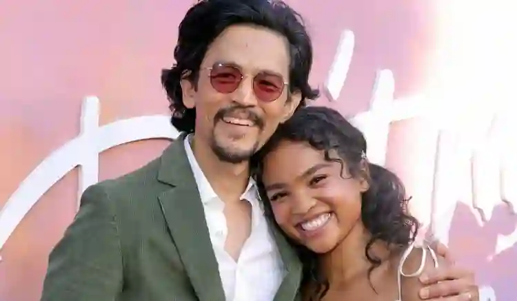 20220717 john cho mia isaac papo de cinema e1658093983457