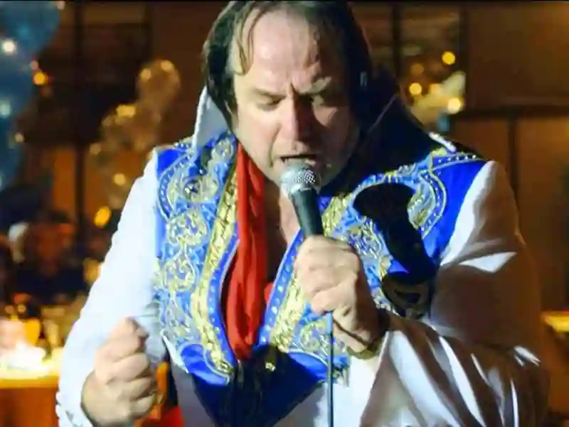 20220721 o ultimo elvis papo de cinema 800