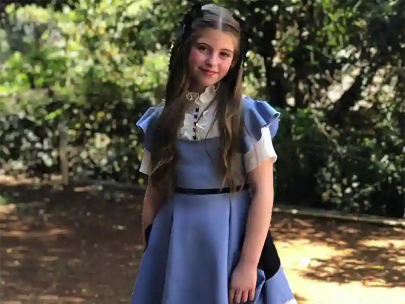 20220808 alice no mundo da internet papo de cinema 800
