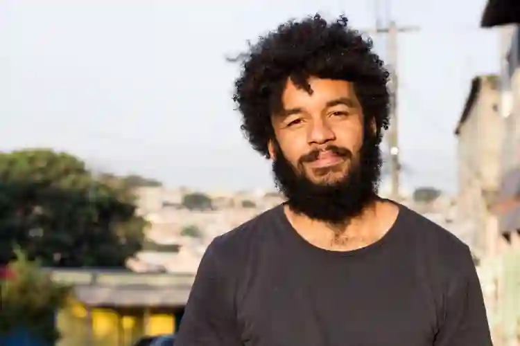 Marte Um :: “Esse filme pode ser um abraço a um espectador que está saindo de vários anos de um governo movido a ódio”, afirma Gabriel Martins 2 20220831 img 3884