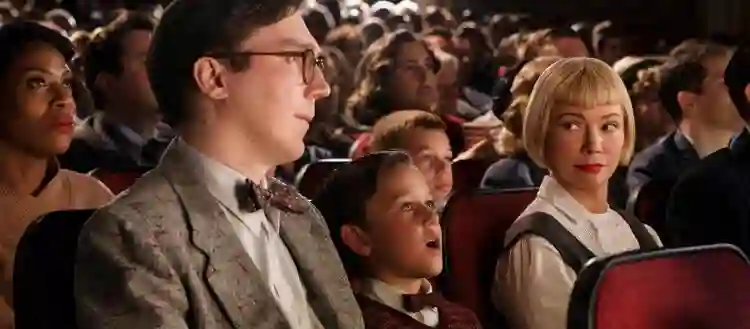 Critics Choice Awards 2023 :: Tudo em Todo o Lugar ao Mesmo Tempo lidera com 14 indicações 4 20220913 os fabelmans toronto banner