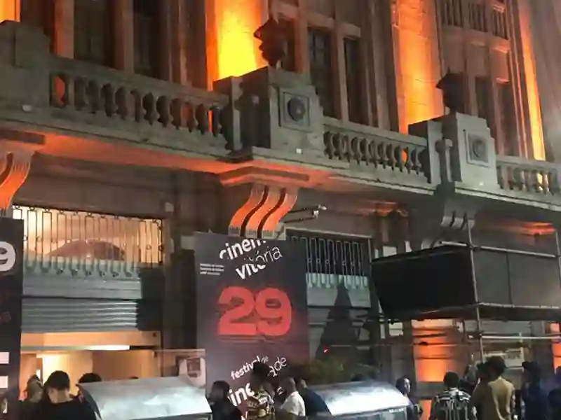 29º Festival de Vitória :: A Mãe, com Marcélia Cartaxo, é aplaudido de pé na noite de abertura