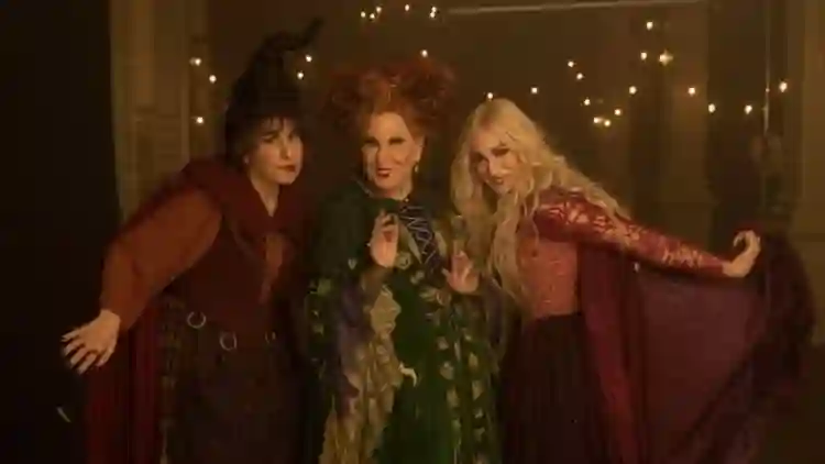 20221006 abracadabra 2 filme papo de cinema