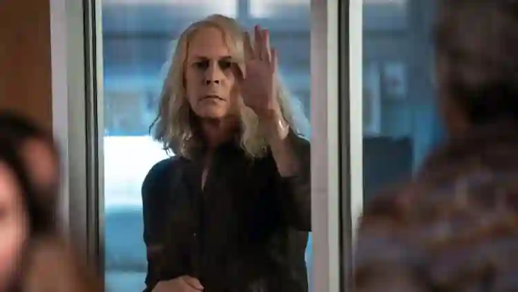 20221011 halloween ends laurie strode papo de cinema