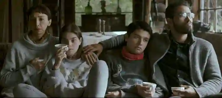 20221016 segredos em familia chile papo de cinema e1665892596965