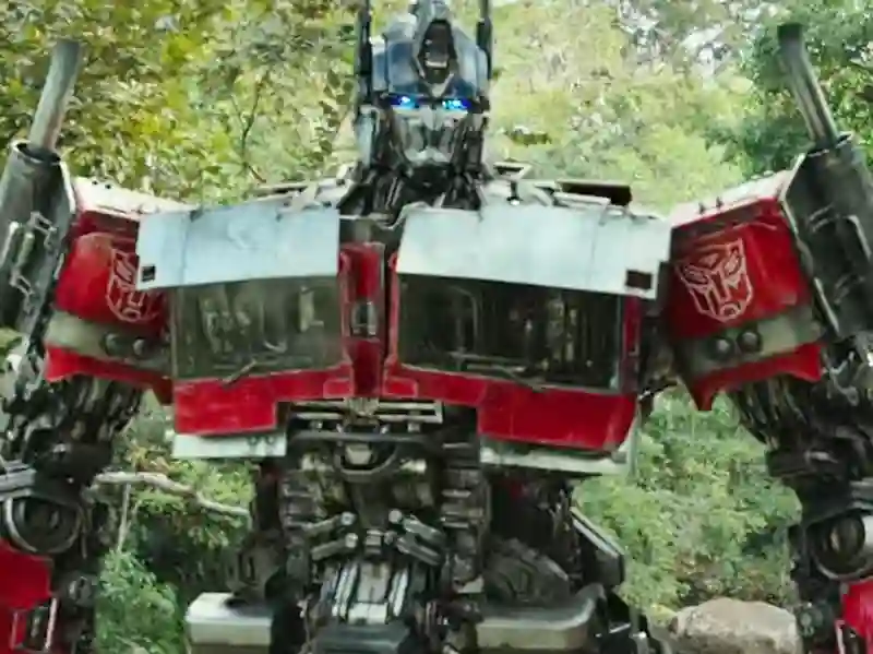 Transformers: O Despertar das Feras :: Trailer revela história ambientada nos anos 1990. Assista! 12 20221202 transformers 7 papo de cinema 800