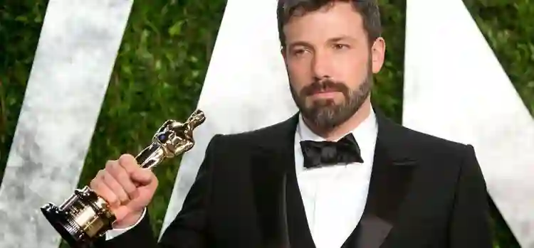 Contato de Risco :: Jennifer Lopez quer sequência do filme no qual conheceu Ben Affleck 4 20221205 ben affleck 999
