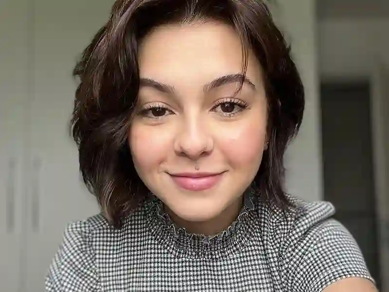 20221222 kalara castanho papo de cinema 800