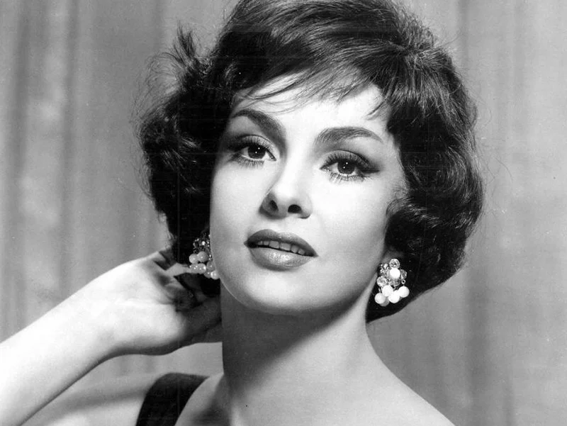 20230116 gina lollobrigida sophia loren 800