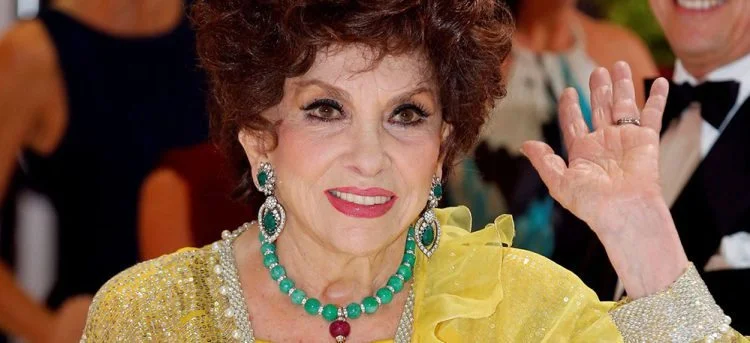 20230116 gina lollobrigida sophia loren 999