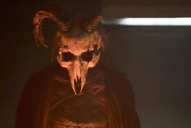 20230212 oferenda ao demonio papo de cinema