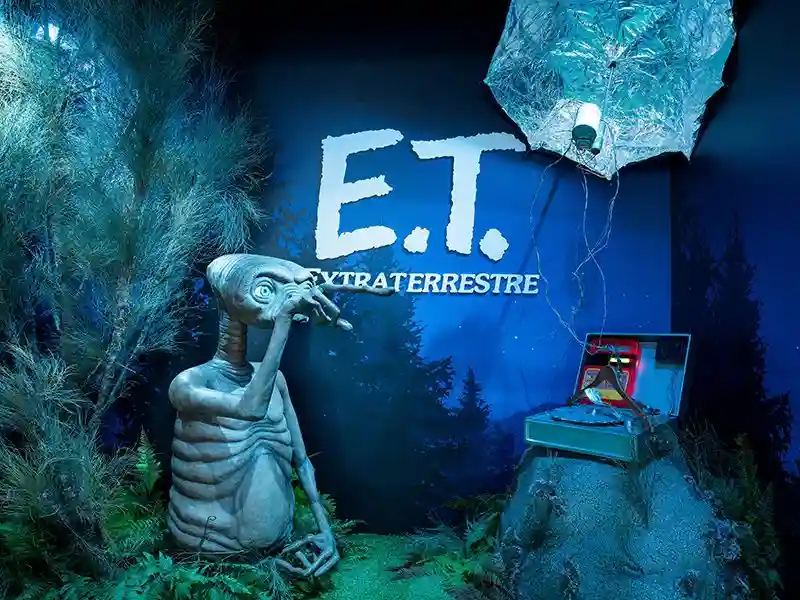 Porto Alegre recebe espaço imersivo gratuito em homenagem aos 40 anos de E.T.: O Extraterrestre 20 20230321 e t 40 anos papo de cinema 800
