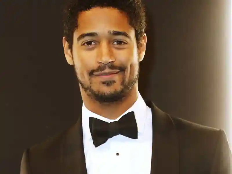 20230330 the couple next door alfred enoch papo de cinema 800