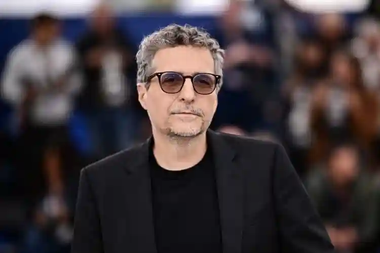 Retratos Fantasmas :: “Gosto dessa quebra de expectativas. Filmei um documentário como Hitchcock faria”, afirma o diretor Kleber Mendonça Filho 2 20230814 kleber mendonca filho papo de cinema