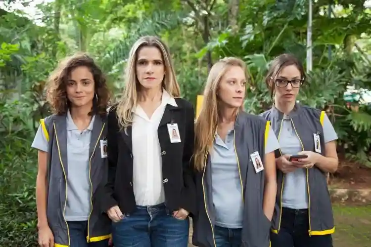 PERFIL :: “Adoro fazer comédia, mas gosto mais ainda de ser atriz”, revela Ingrid Guimarães 8 20230822 entre idas e vindas papo de cinema