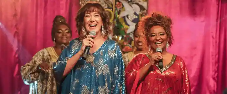 Top Top :: Cinco motivos para assistir nos cinemas ao filme Tire 5 Cartas! 4 20230829 tire 5 cartas papo de cinema banner