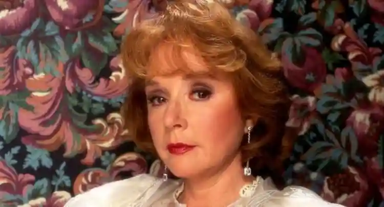 Piper Laurie, estrela de Twin Peaks e Carrie: A Estranha, morre aos 91 anos 2 20231016 piper laurie papo de cinema 2