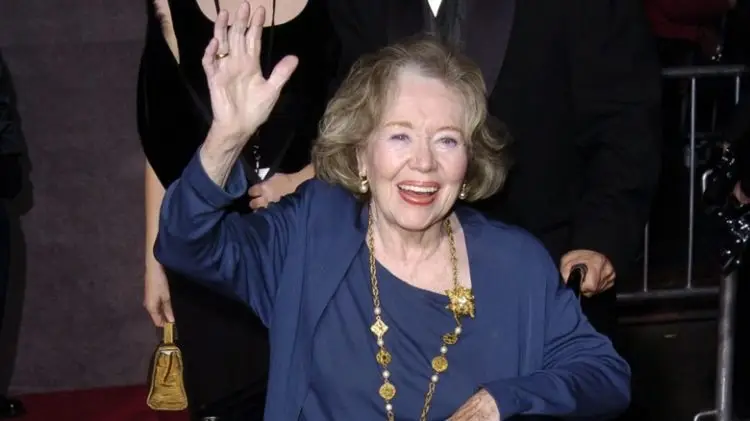 Glynis Johns, atriz indicada ao Oscar, morre aos 100 anos 2 20240111 glynis johns papo de cinema 2